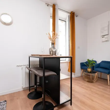 - Centre - Gare - Fibre Apartment